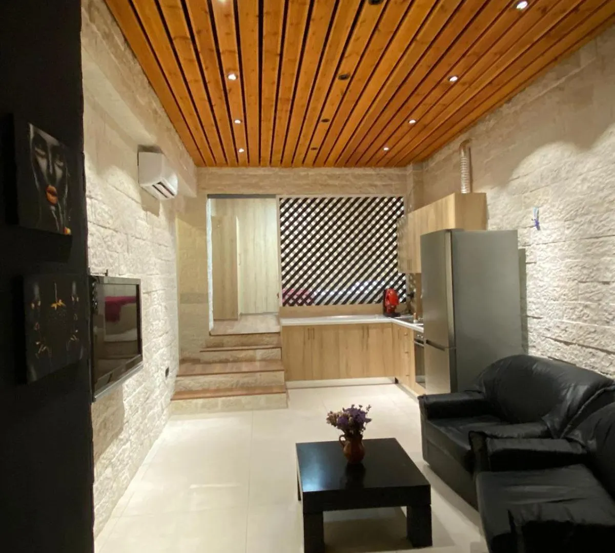Stefanias Apartment Tirana 0*,  Albania